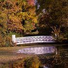 Brücke im Herbst