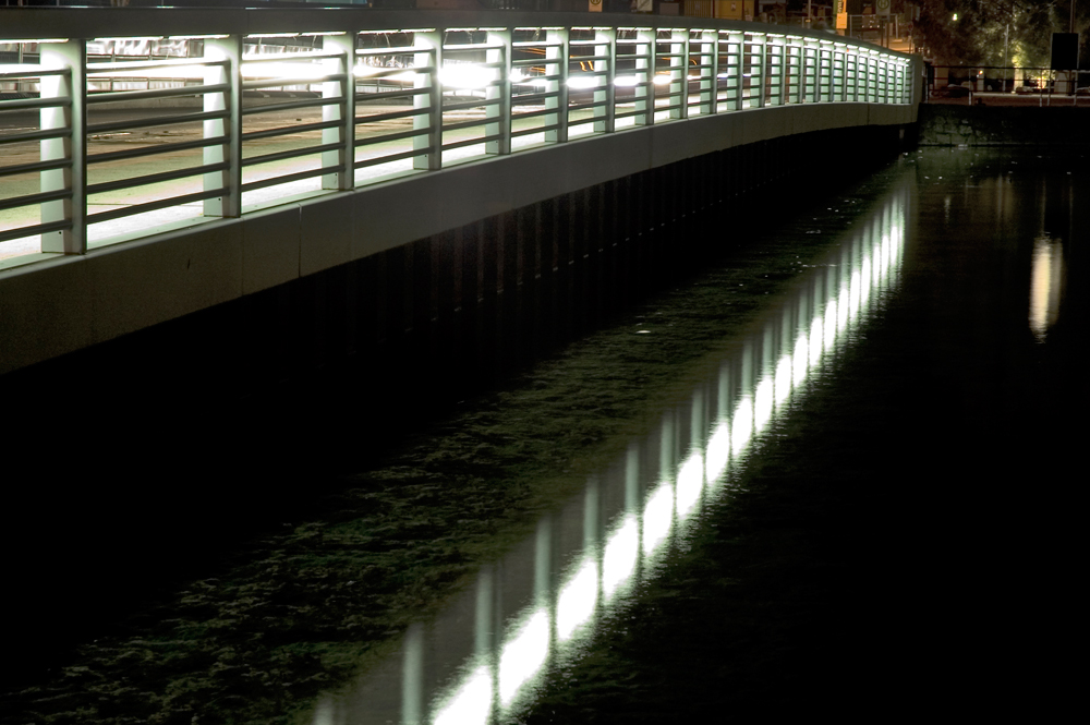 Brücke im Innenhafen Duisburg