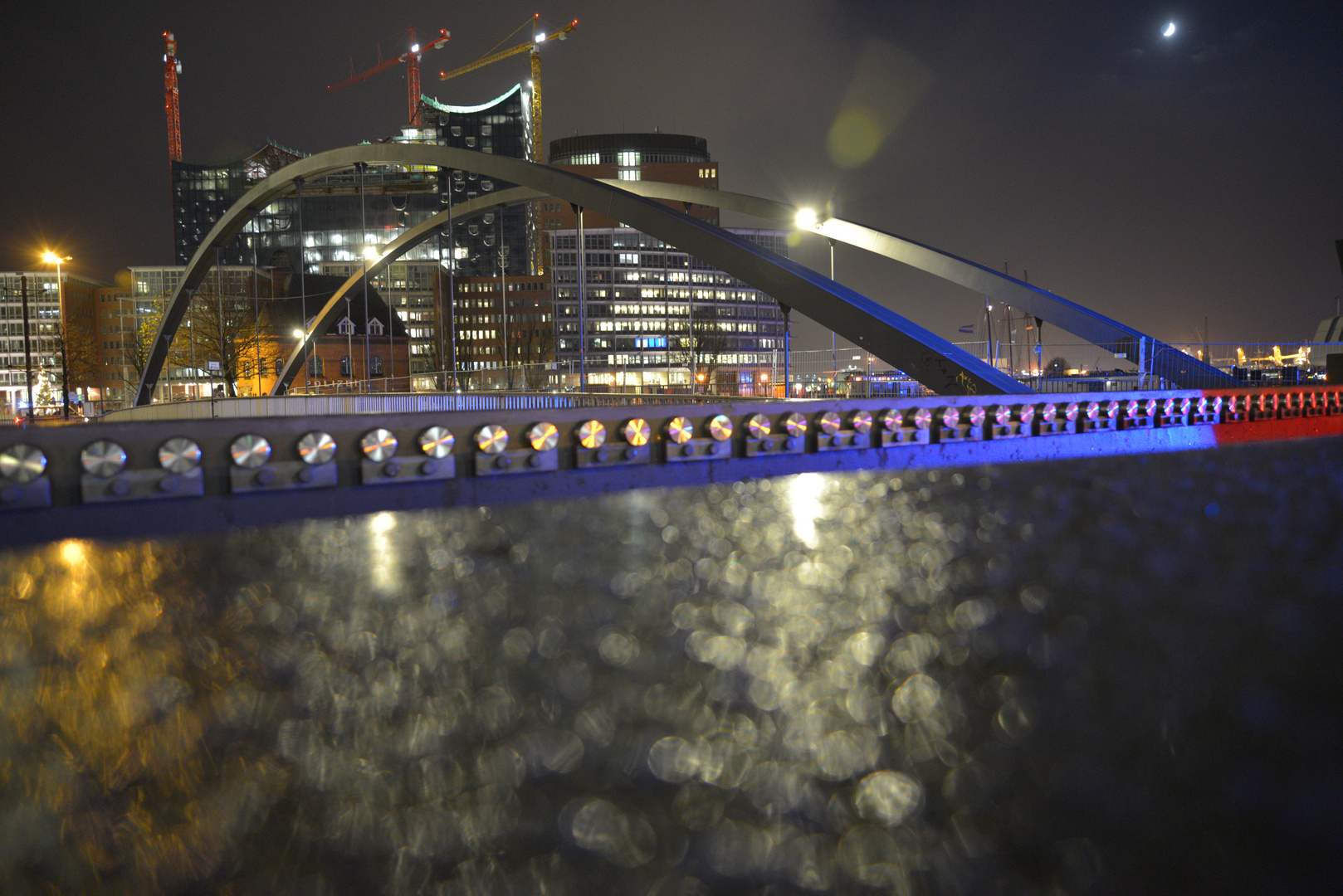 Brücke im Licht des Abends