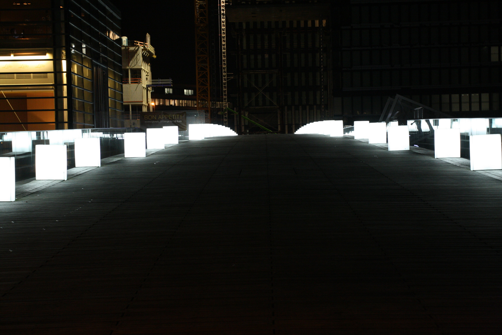 Brücke im medienhafen