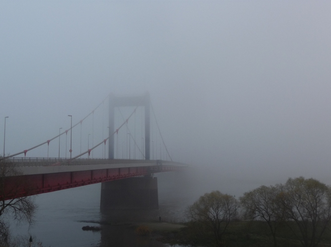 Brücke im Nebel 2