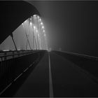 Brücke im Nebel (III)