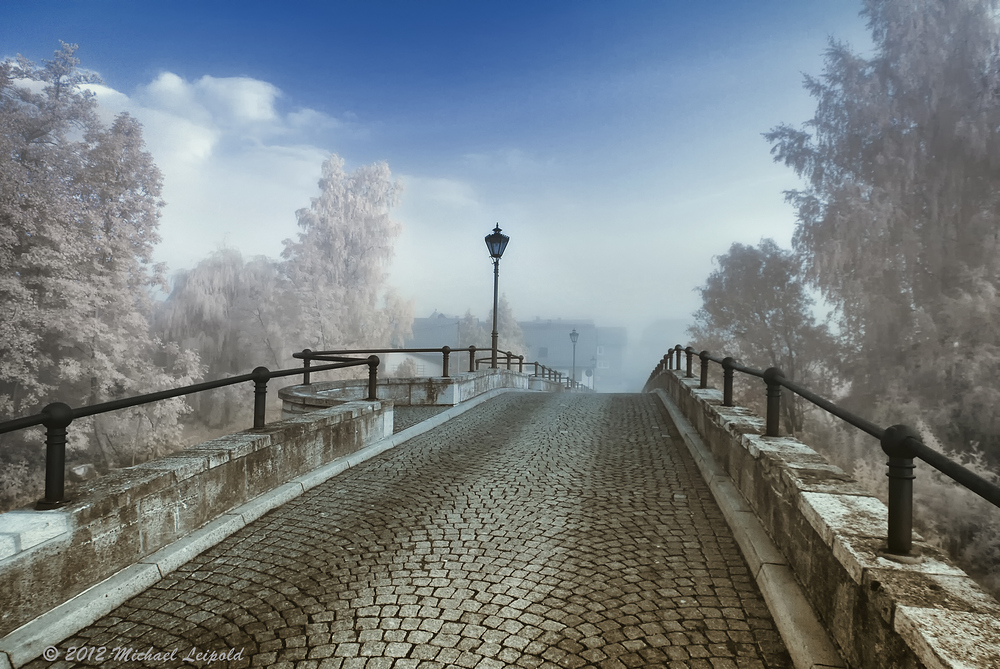 Brücke im Nebel IR