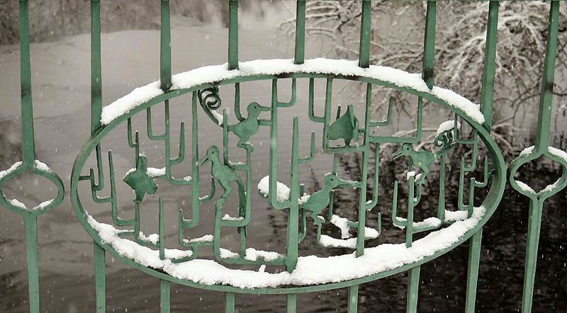 Brücke im Park- Detail