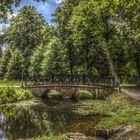 Brücke im Park - HDR