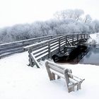 Brücke im Schnee