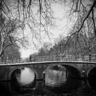 Brücke im Schnee