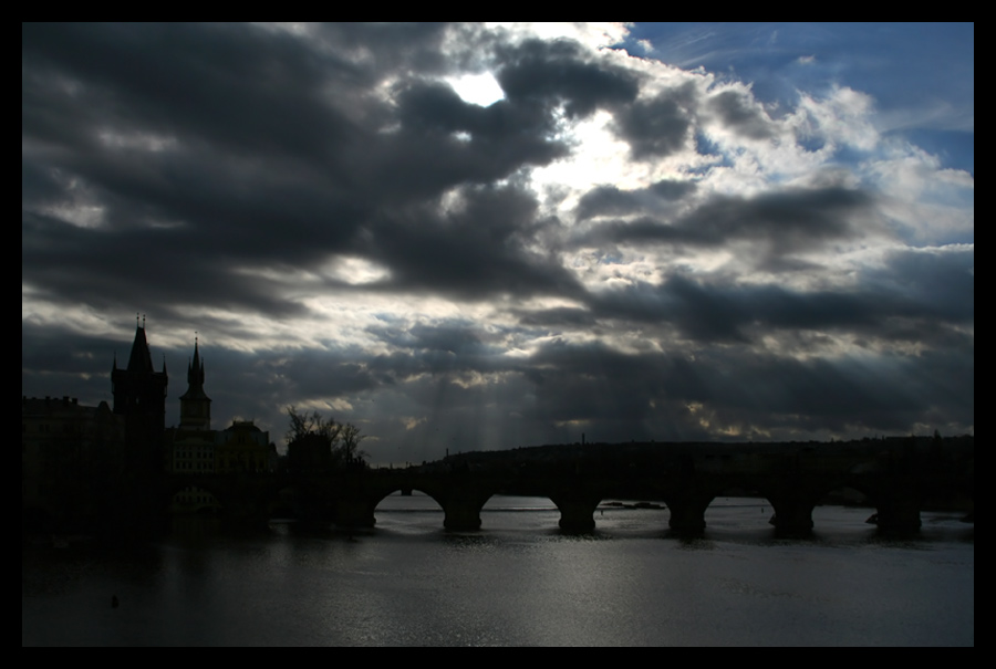 Brücke in alter Stadt