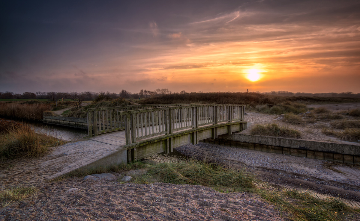 Brücke in den Dünen