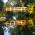 Brücke in einem Park bei Hannover