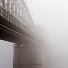 Brücke ins Nichts