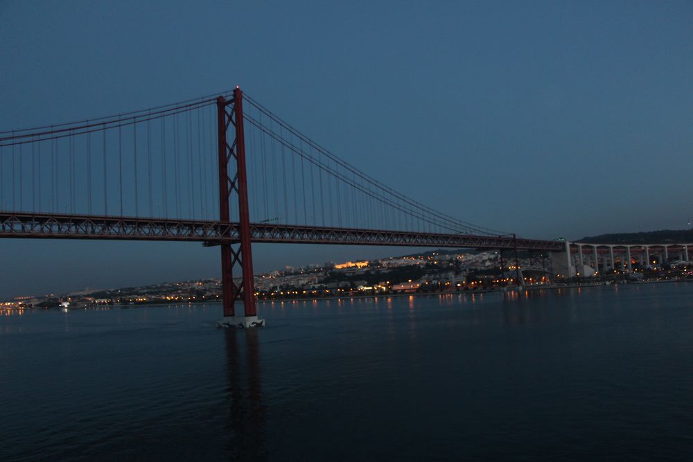 Brücke Lissabon 1