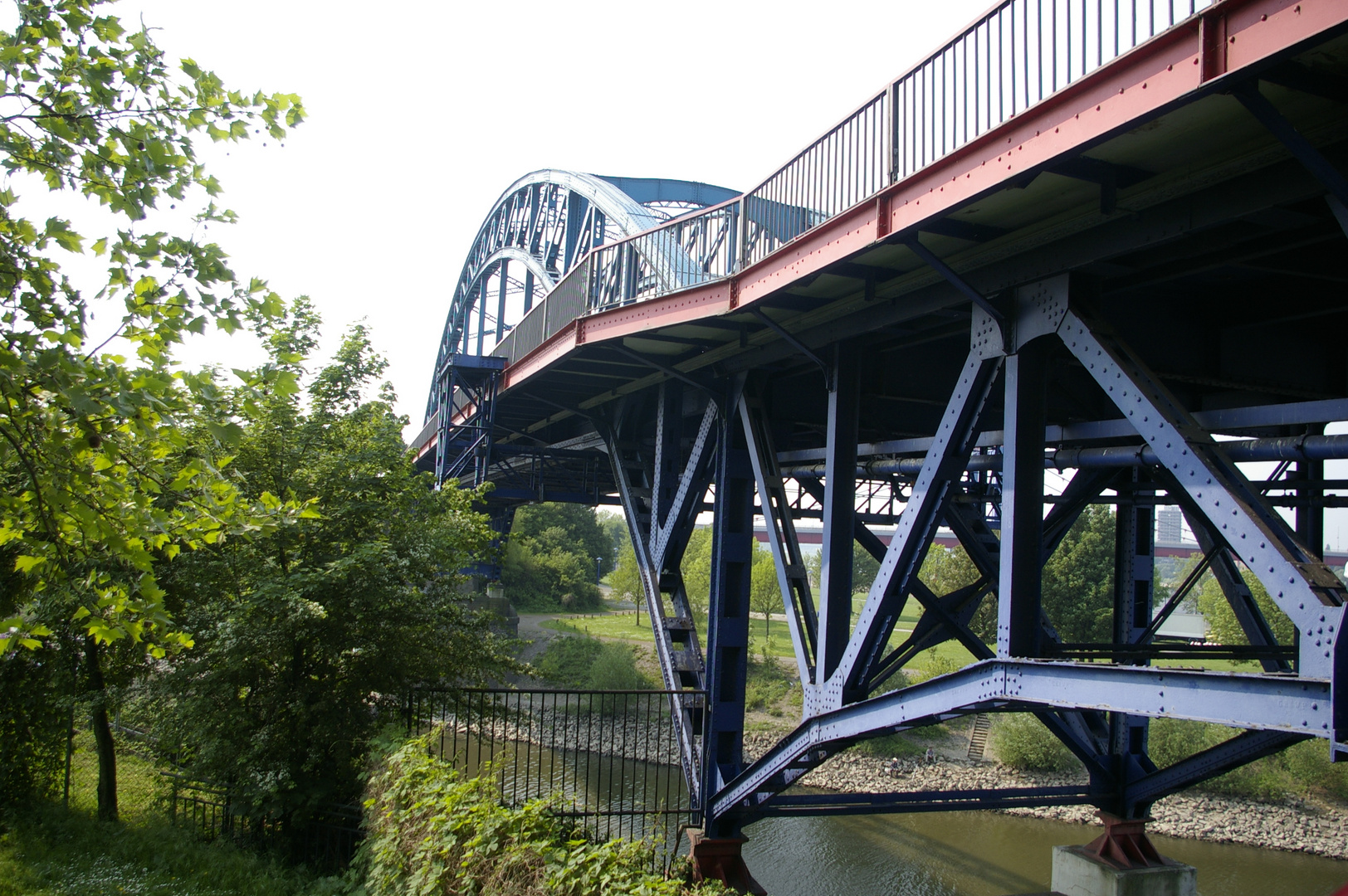 Brücke Marina Ruhrort