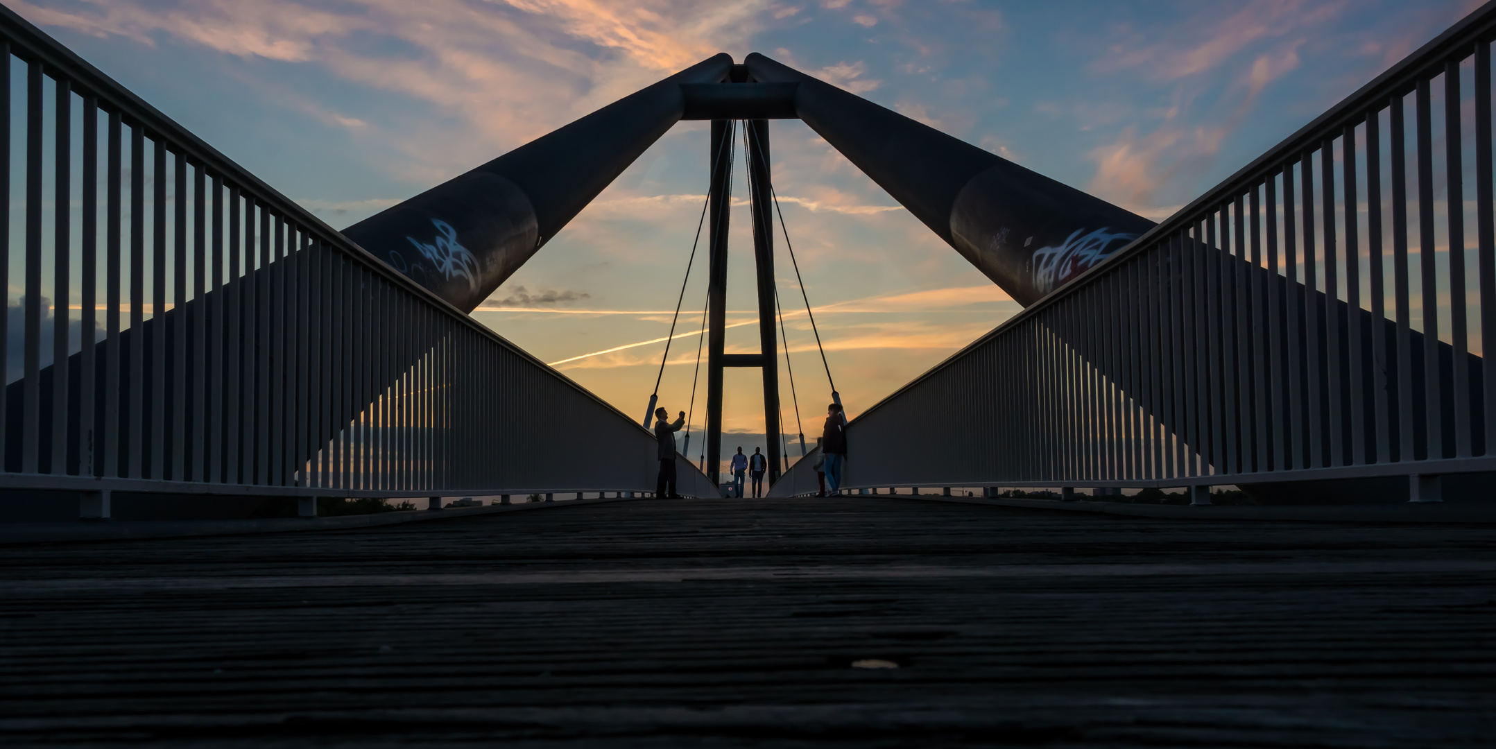 Brücke Medienhafen