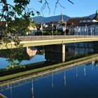 Brücke mit Spiegelung