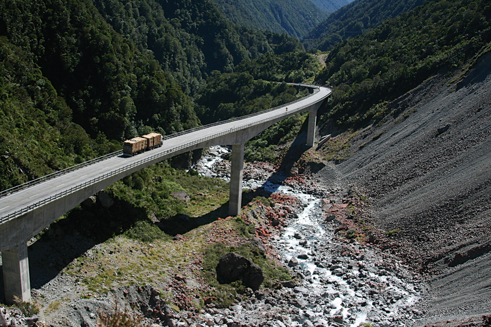 Brücke nach Westen