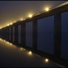 brücke nacht nebel möhnesee