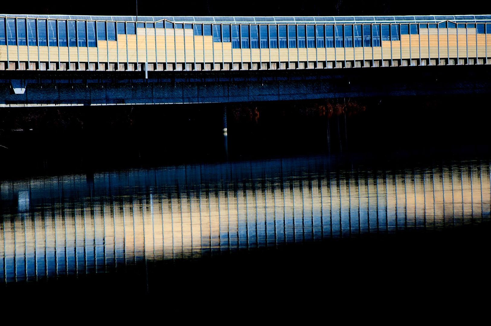 Brücke Reflexionen 