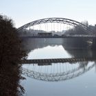 Brücke -Spiegeltag