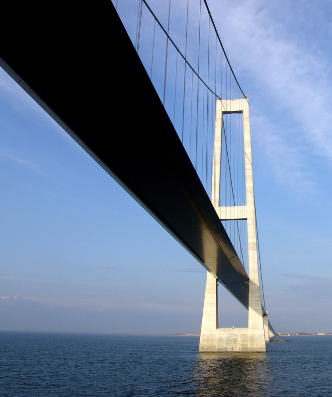 Brücke über dem Baltikum 1