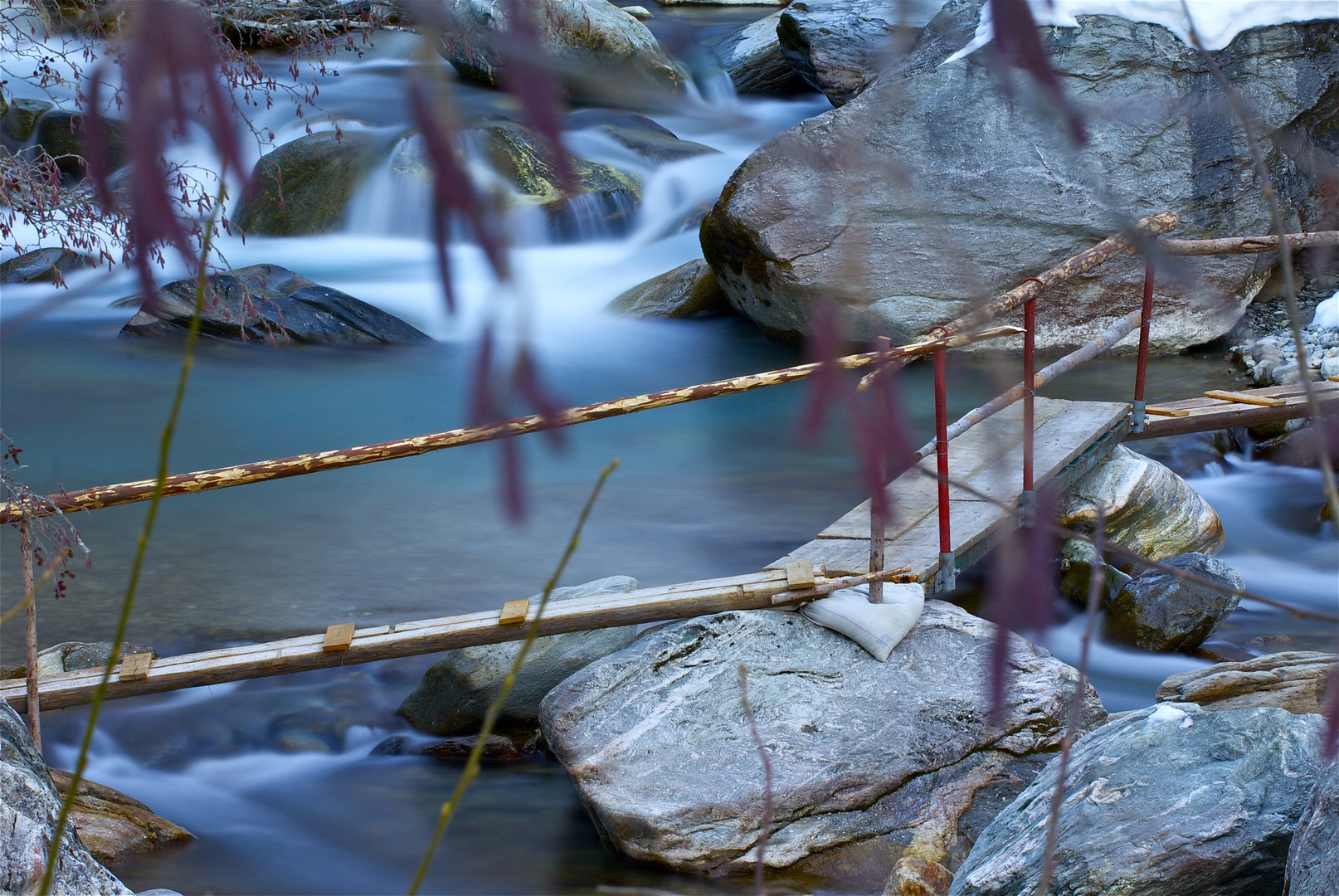 Brücke über dem Kärstelenbach