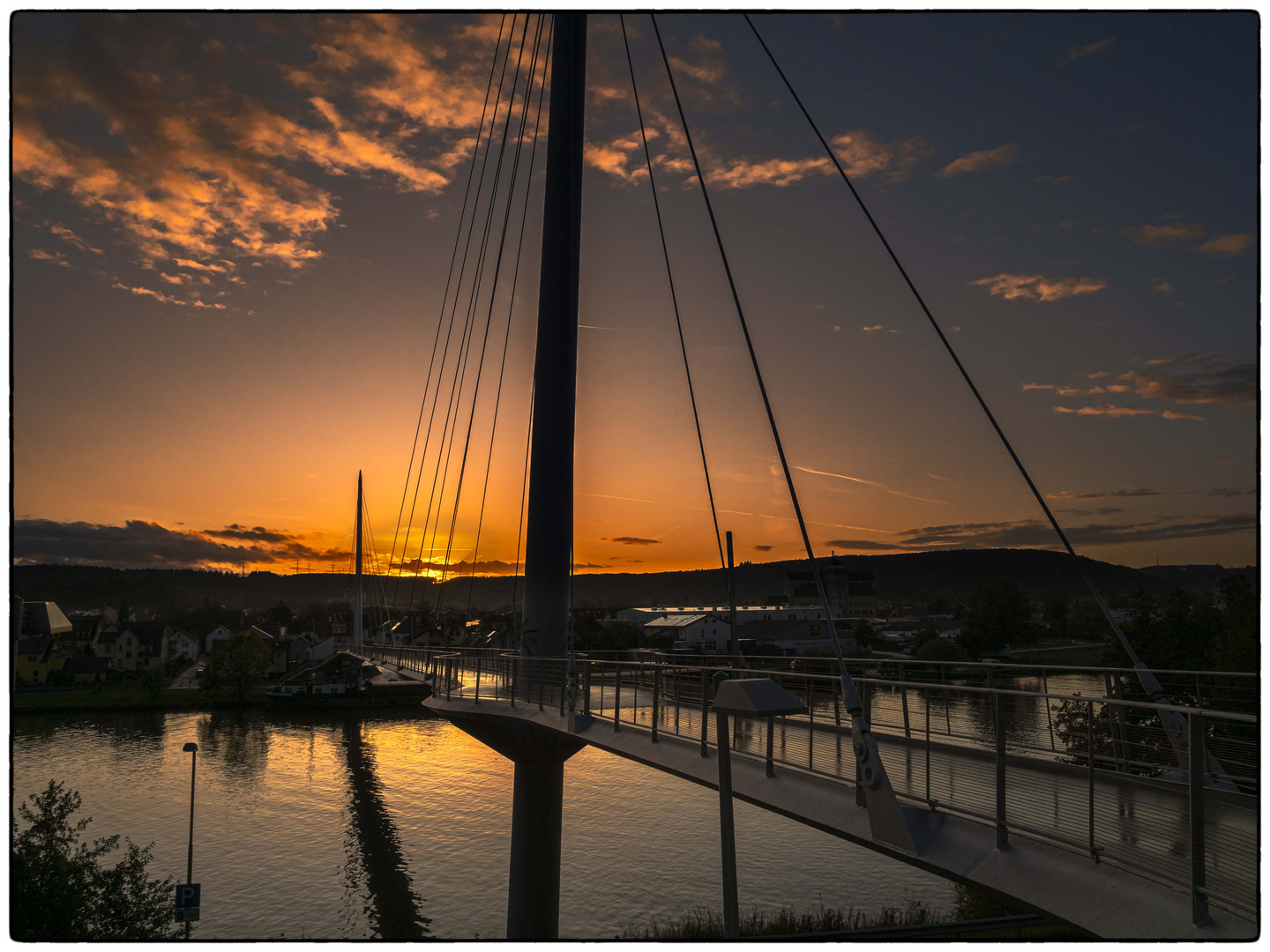 Brücke über dem Neckar