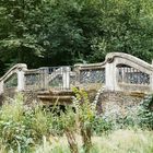 Brücke über den Fleet im Park