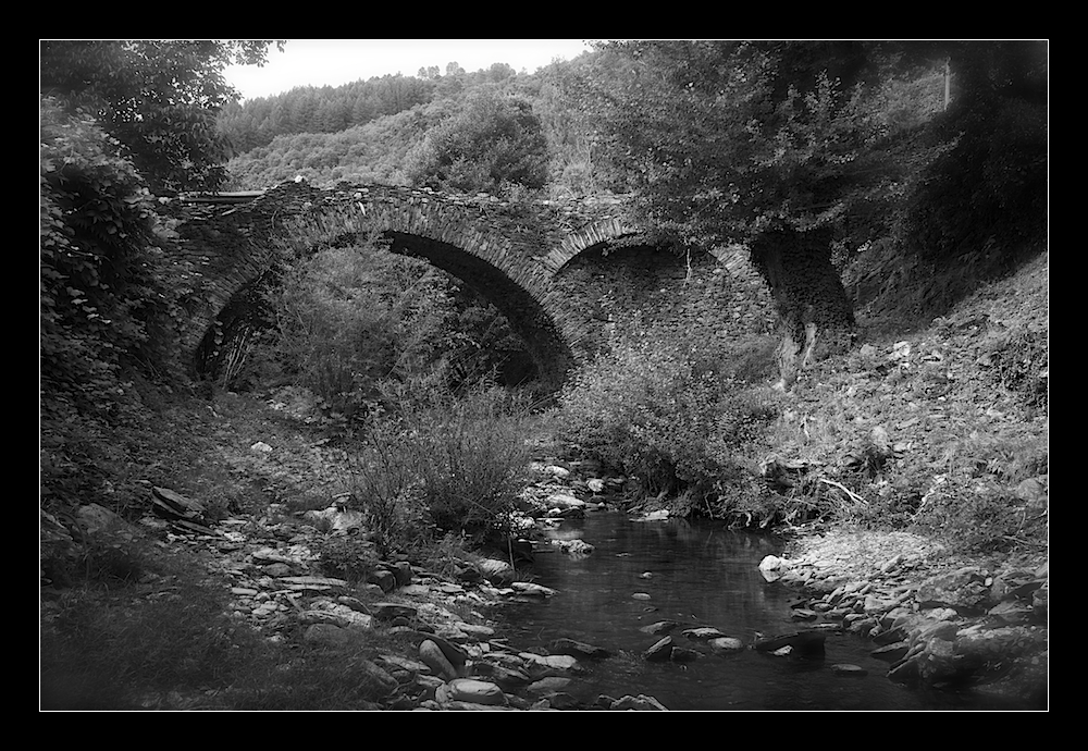 Brücke über den Gardon