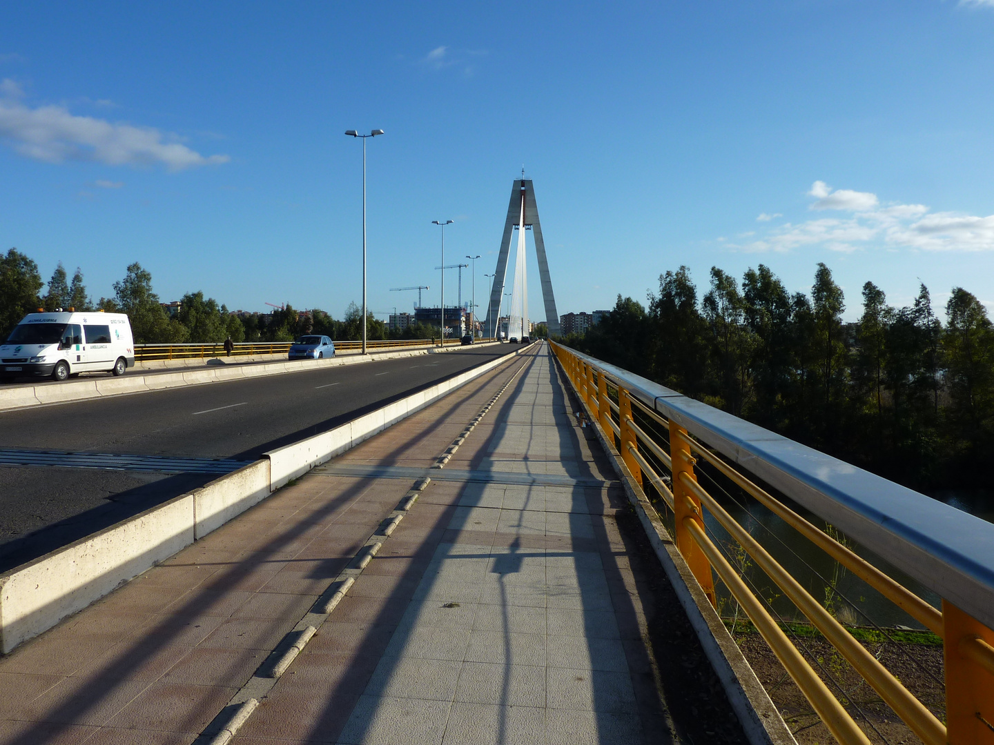 Brücke über den Grenzfluss Guadiana