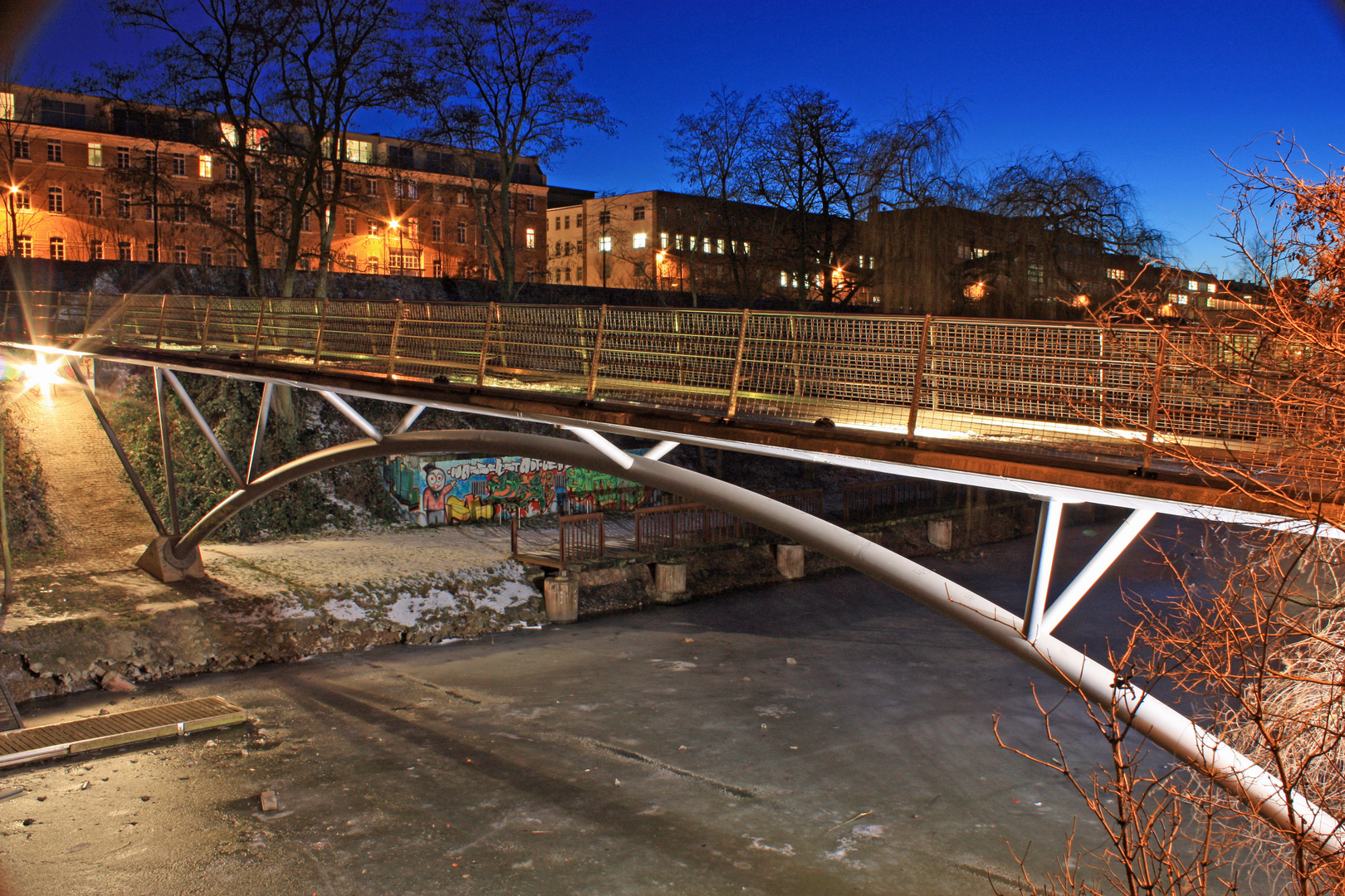 Brücke über den Karl Heine Kanal in Leipzig