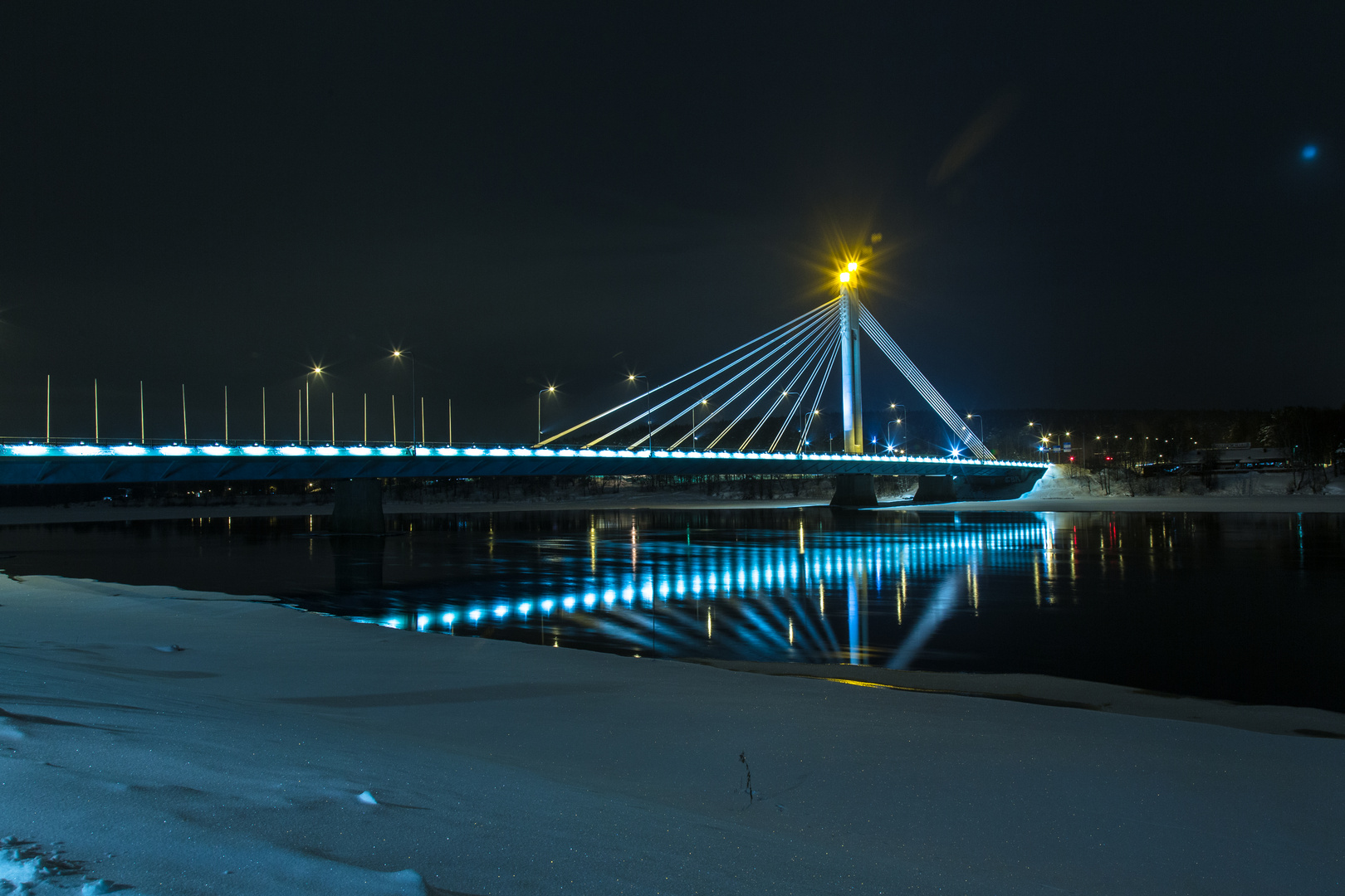 Brücke über den Kemijoki