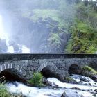 Brücke über den Latefossen