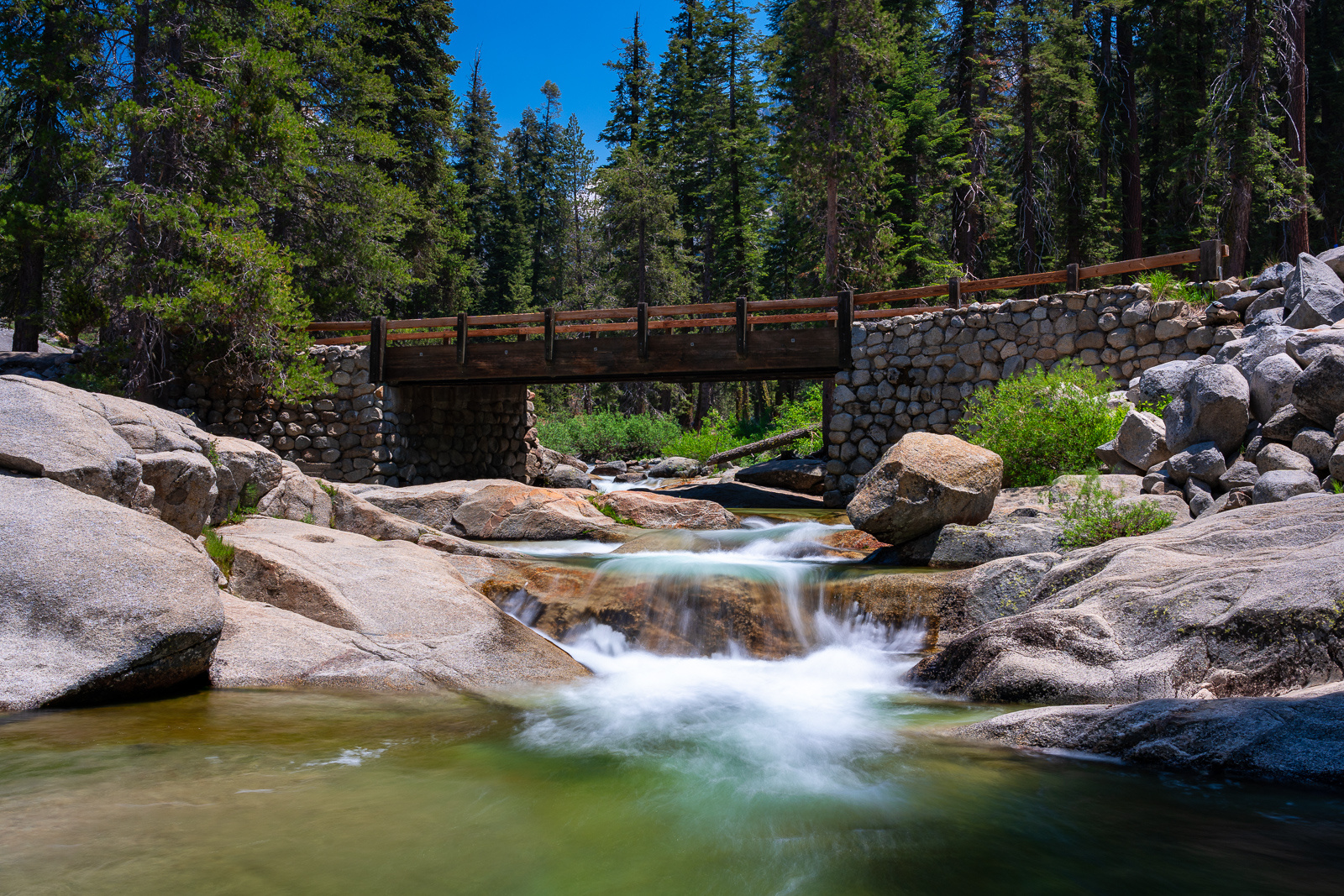 Brücke über den Merced River