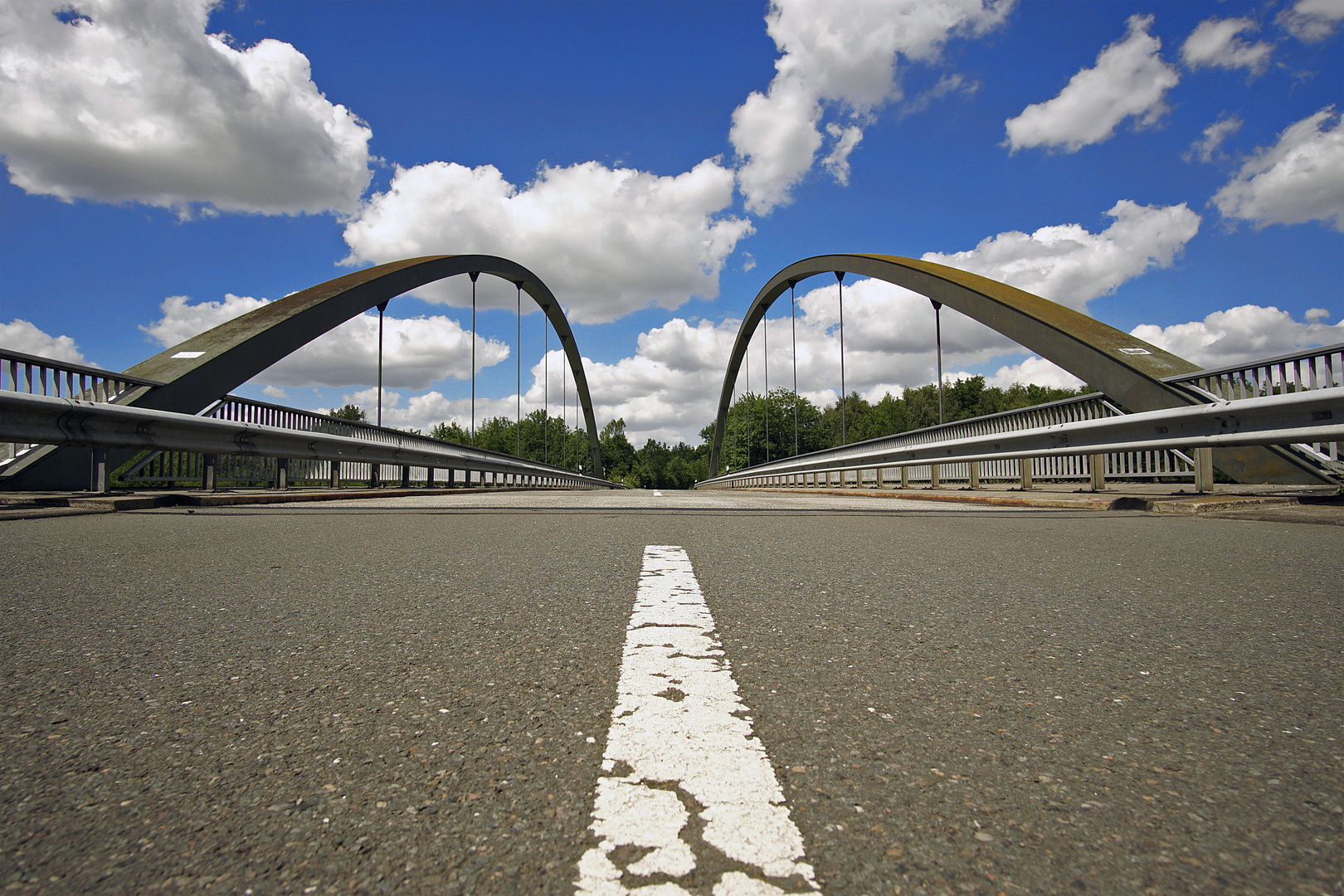 Brücke über den Mittellandkanal