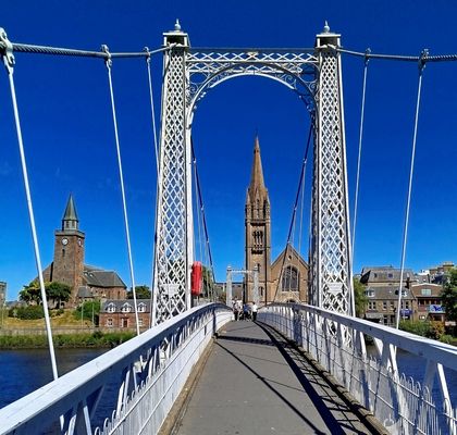 Brücke über den Ness in Inverness
