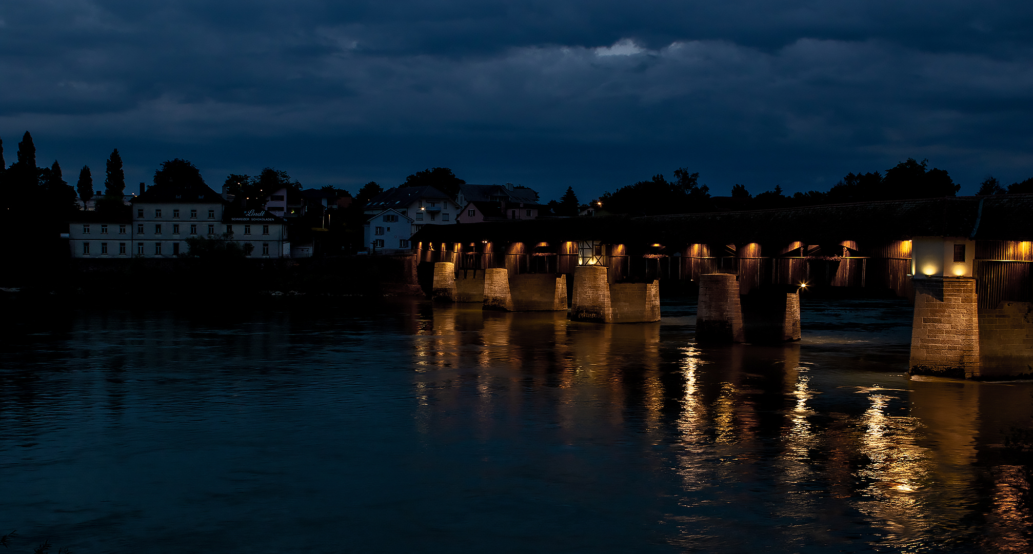 Brücke über den Rhein