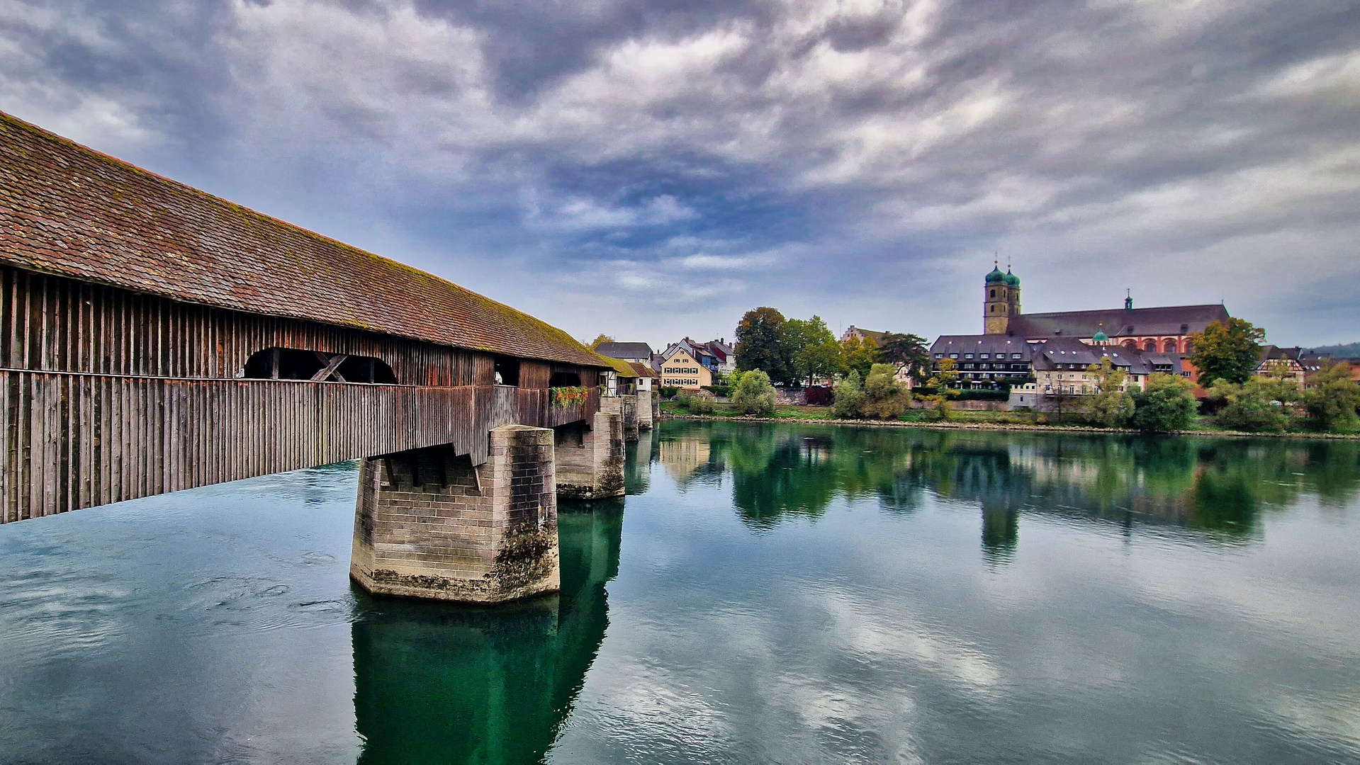 Brücke über den Rhein