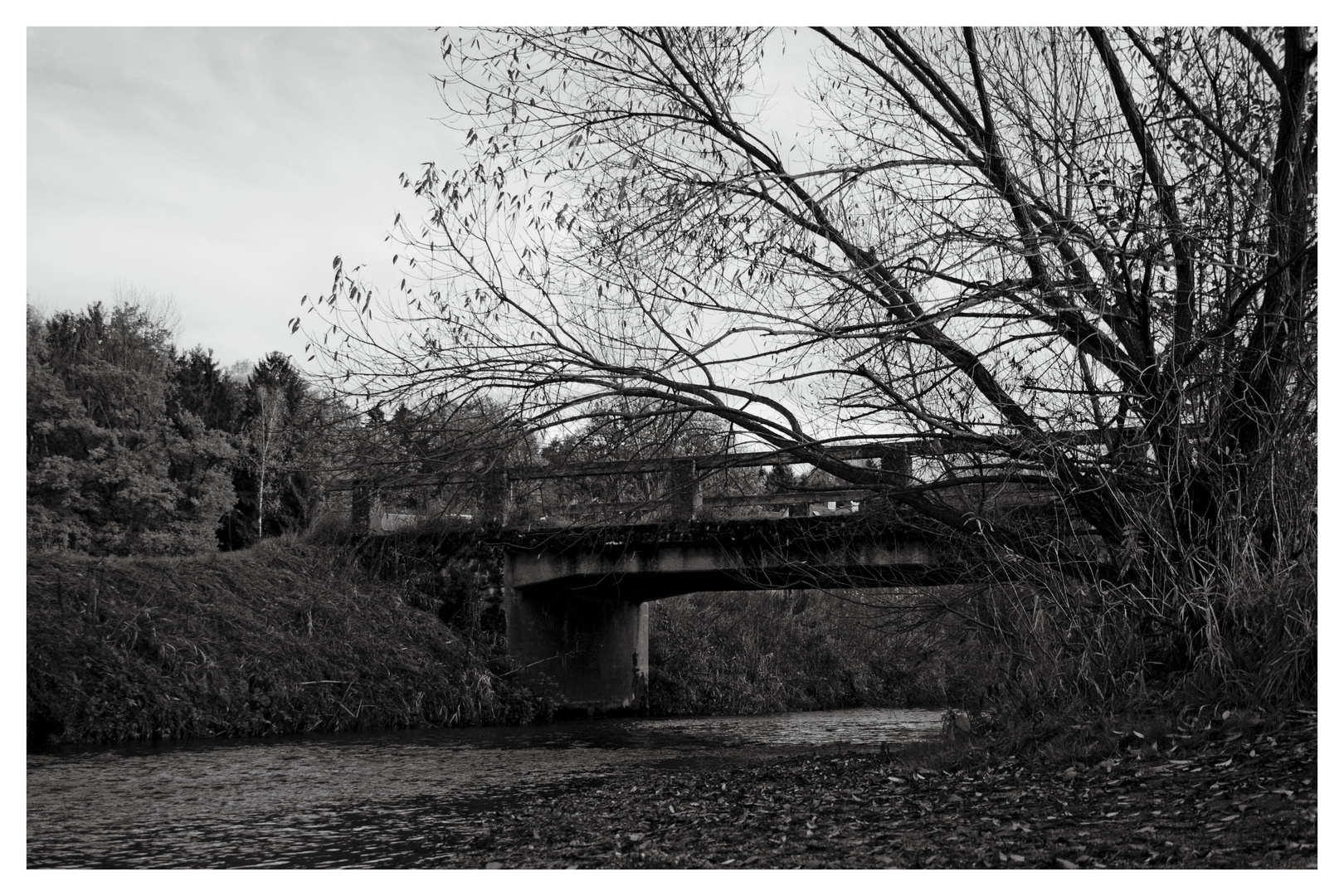 Brücke über der Abens