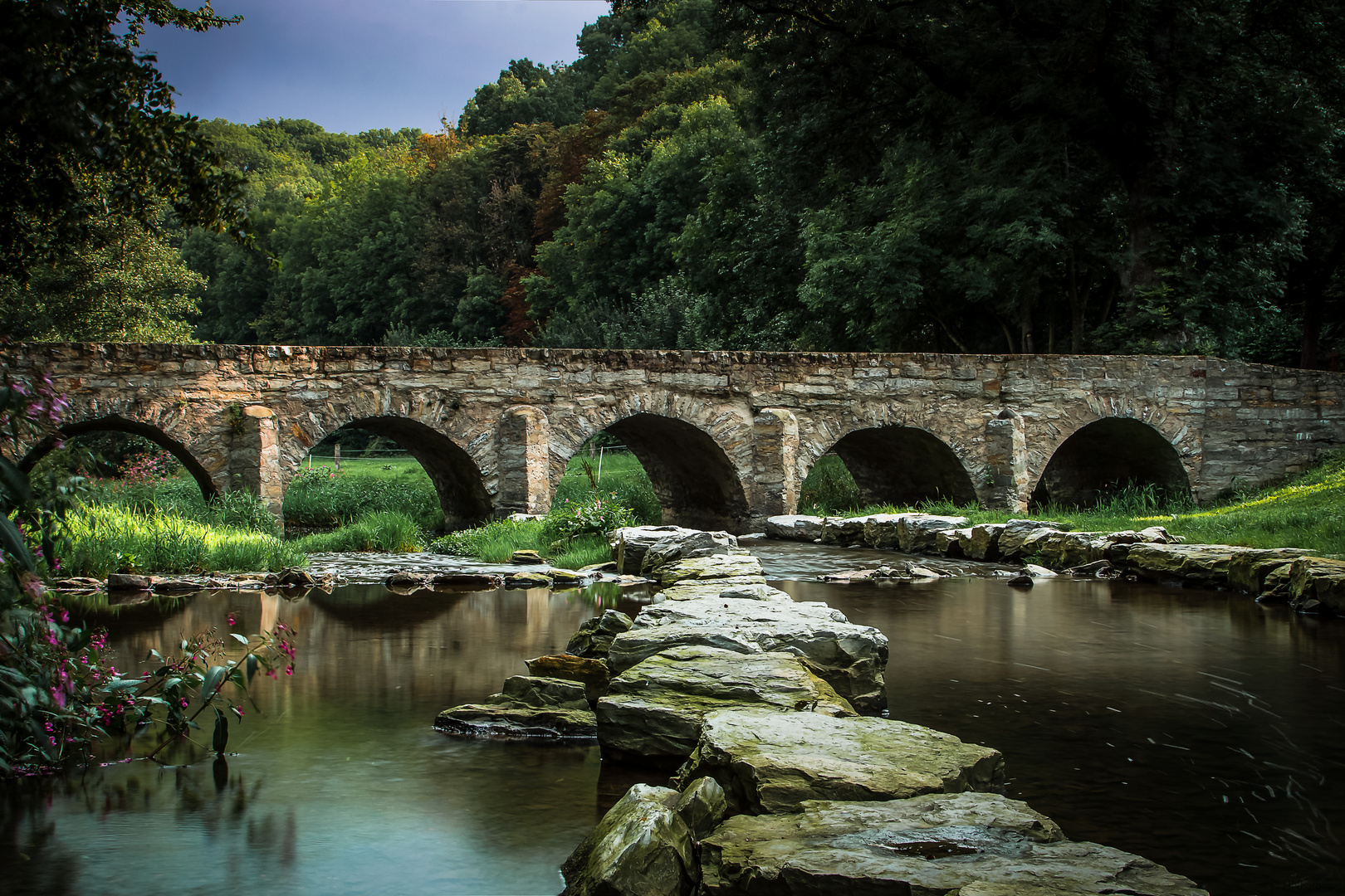 Brücke über die Alme