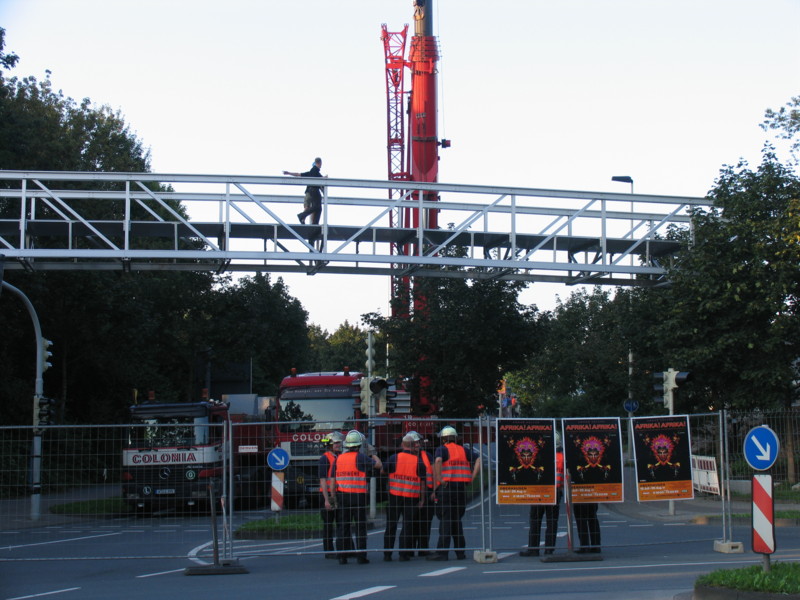 Brücke über die Carl-Ruß-Strasse