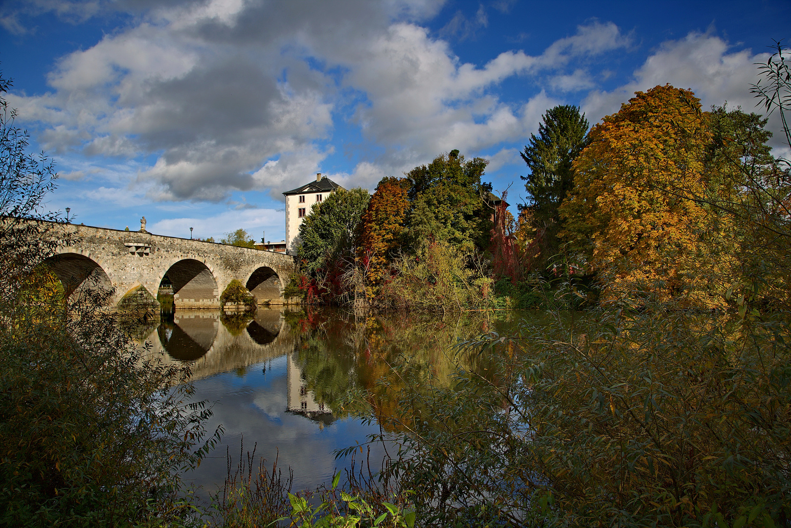 Brücke über die Lahn.