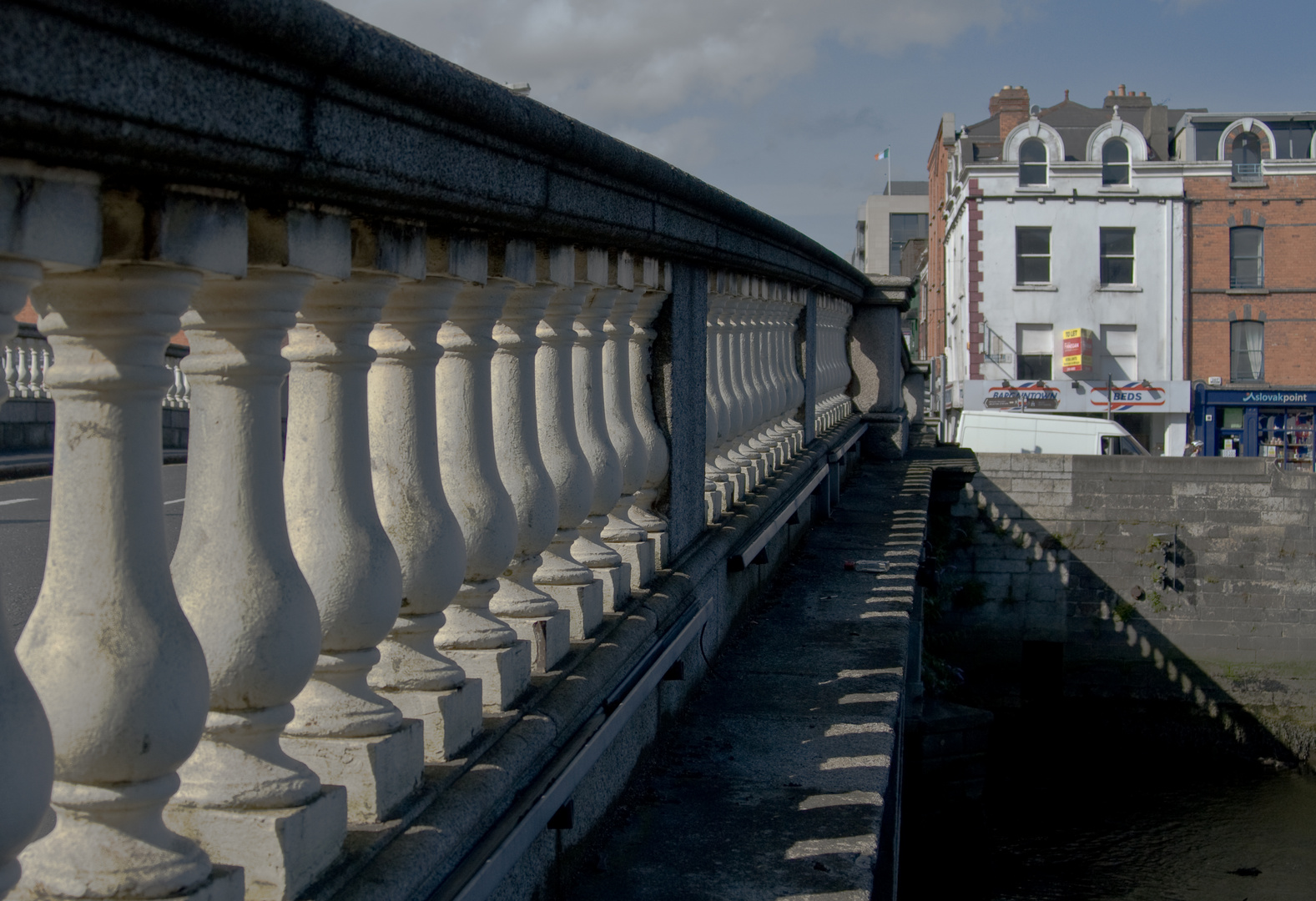 Brücke über die liffey