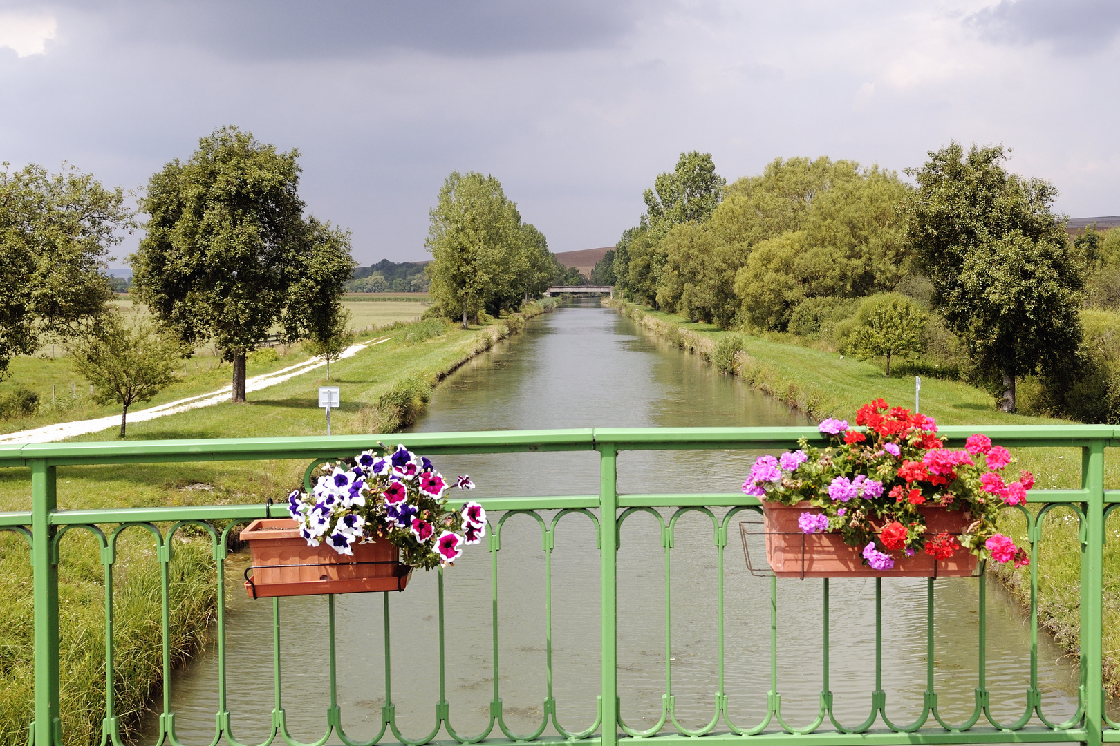 Brücke über die Meuse.