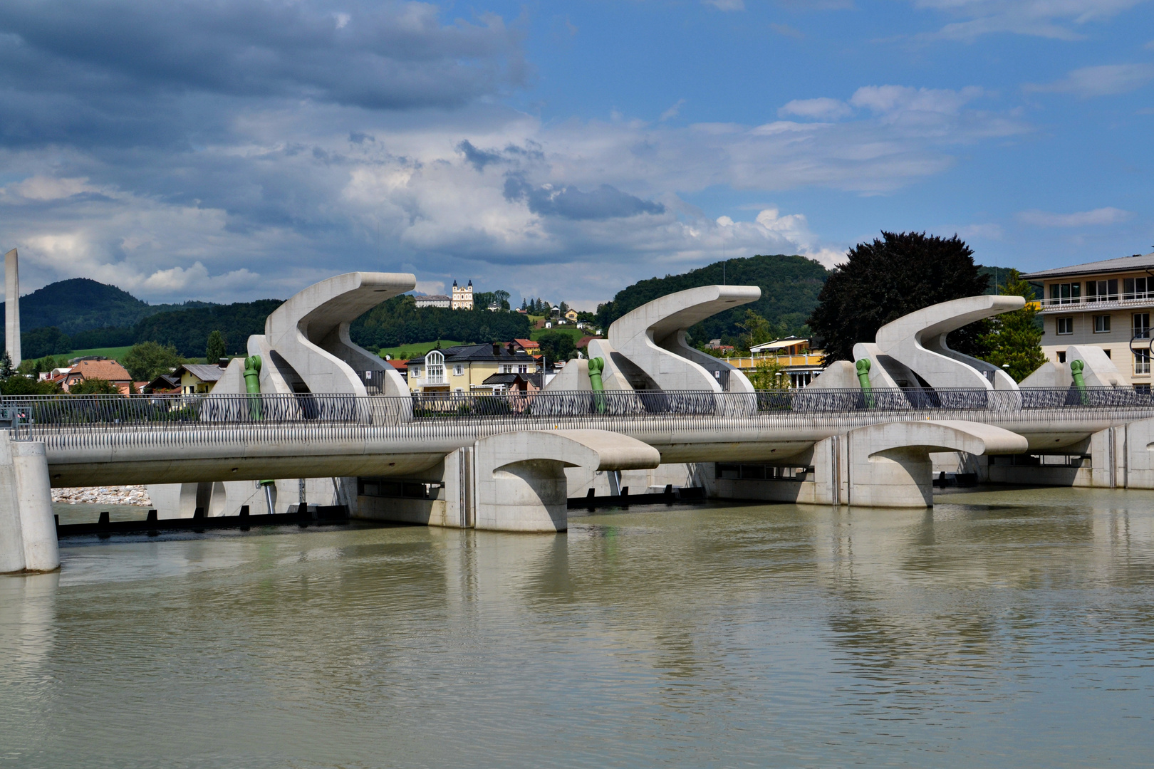 Brücke über die Salzach bei Salzburg