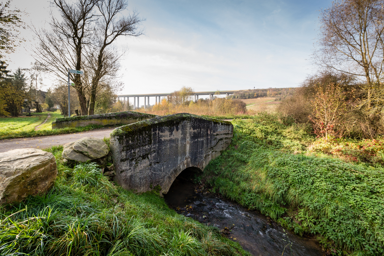 Brücke über die Selz