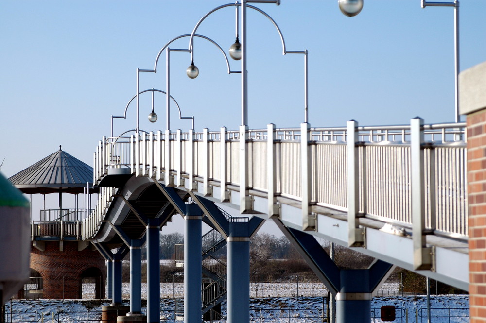 Brücke über die Weser