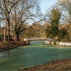 BrÜcke Über grÜne EntengrÜtze in LÜnen