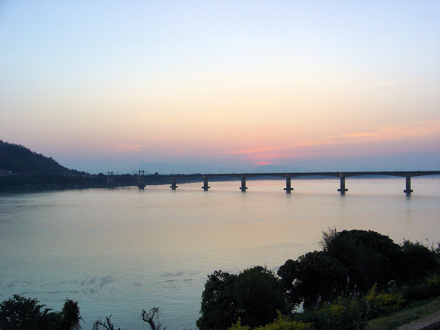 Brücke über Mekong Pakse