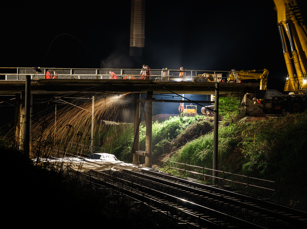 Brücke und die große Säge