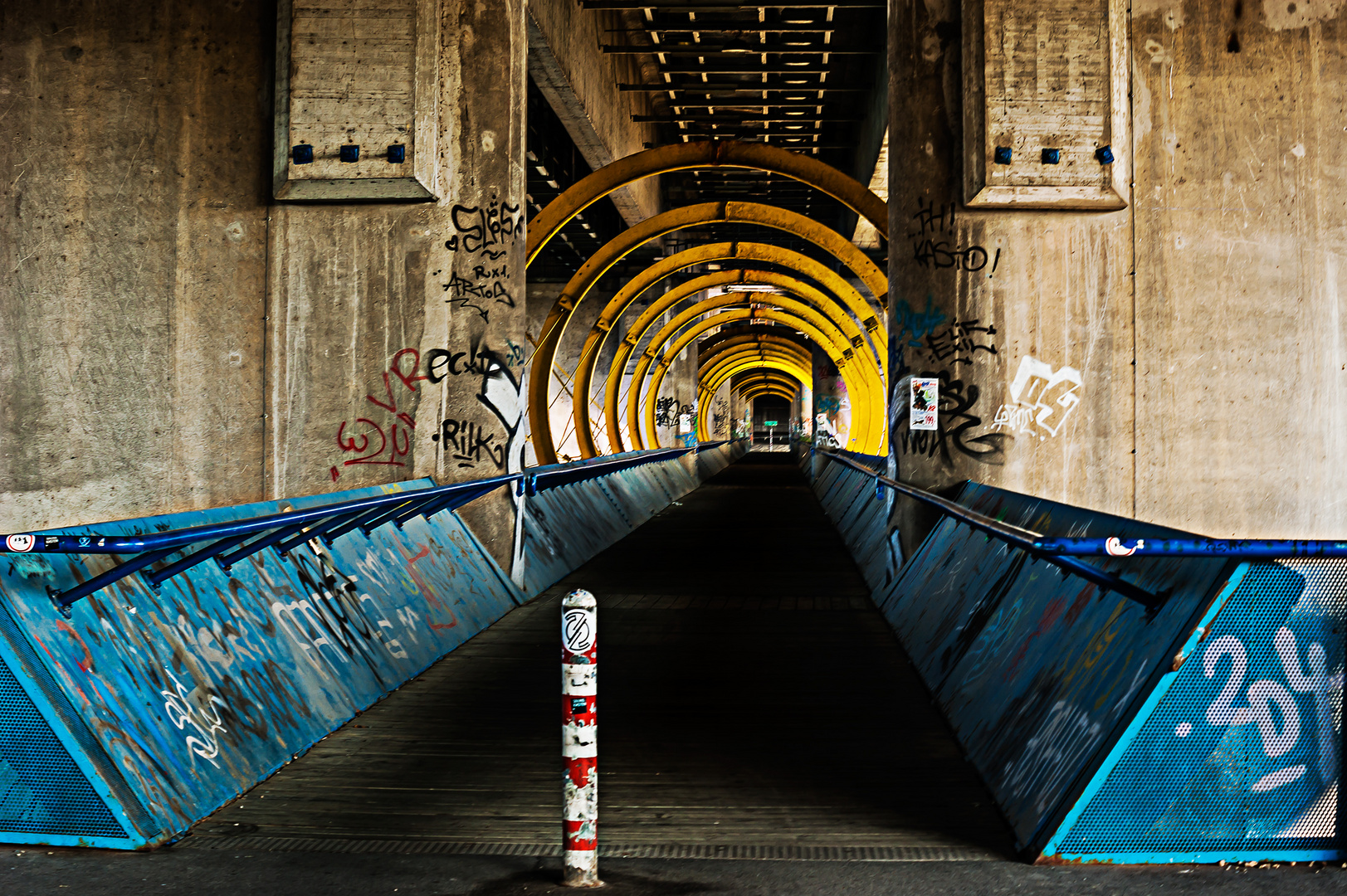 Brücke unter der Brücke